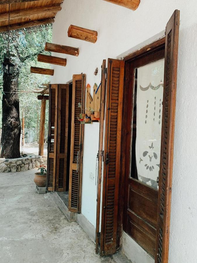 Villa La Isolina 吉亚迪诺镇 外观 照片